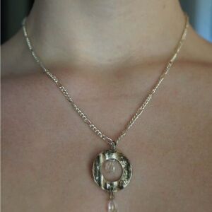 Elegant Silver Pendant Necklace